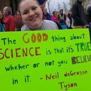 Meet your Posher, Sarah